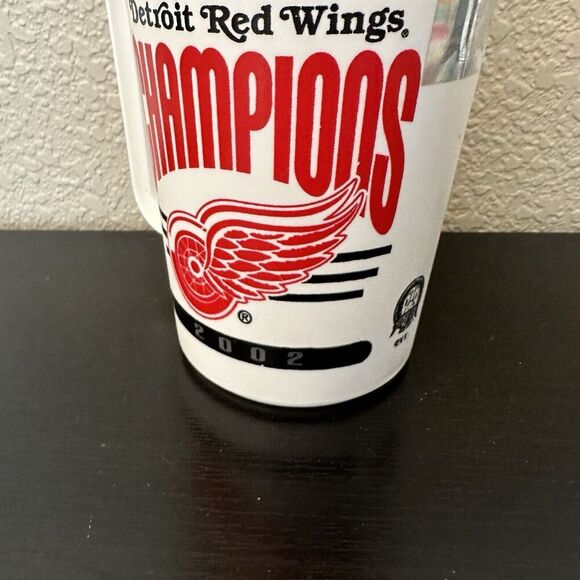 2002 Detroit Red Wings Stanley Cup Super Thermo Insulated 22 Oz Mug Hockey NHL - Picture 2 of 9